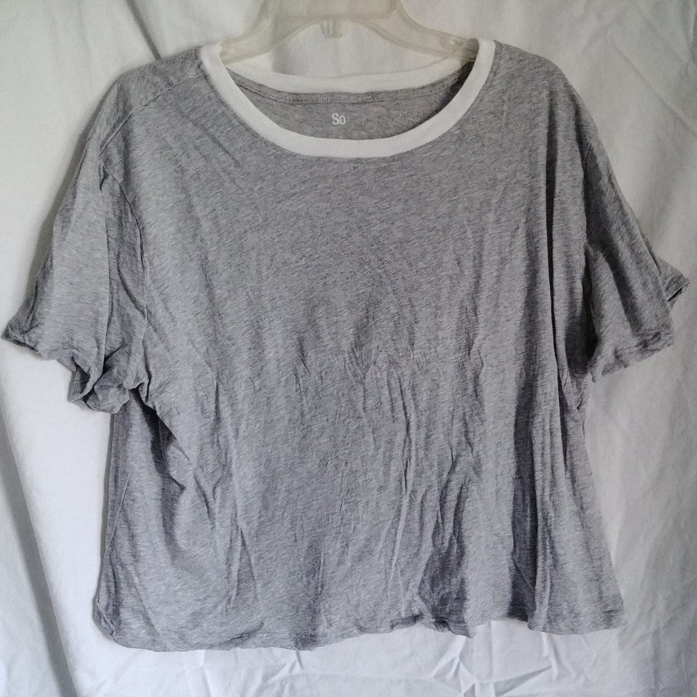 Misses Boxy Semi-cropped Gray Tee Shirt NWT